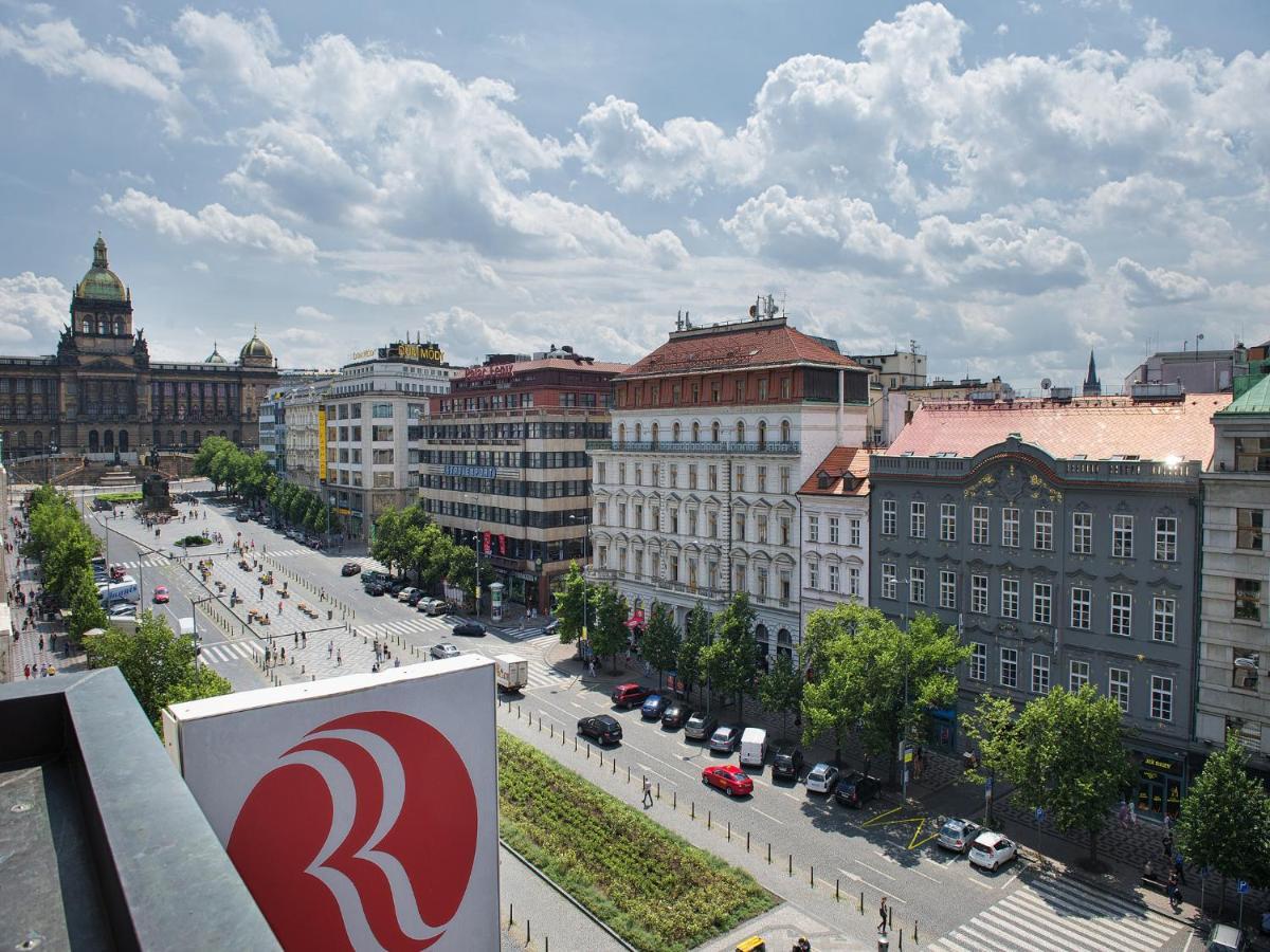 Ramada Prague City Centre Bagian luar foto